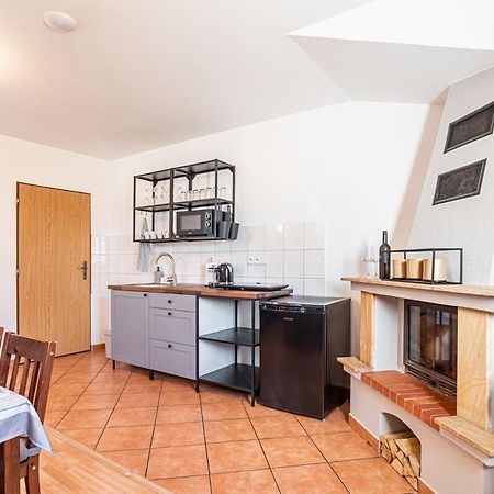 Penzion Vinarstvi W18 Velké Bílovice Buitenkant foto