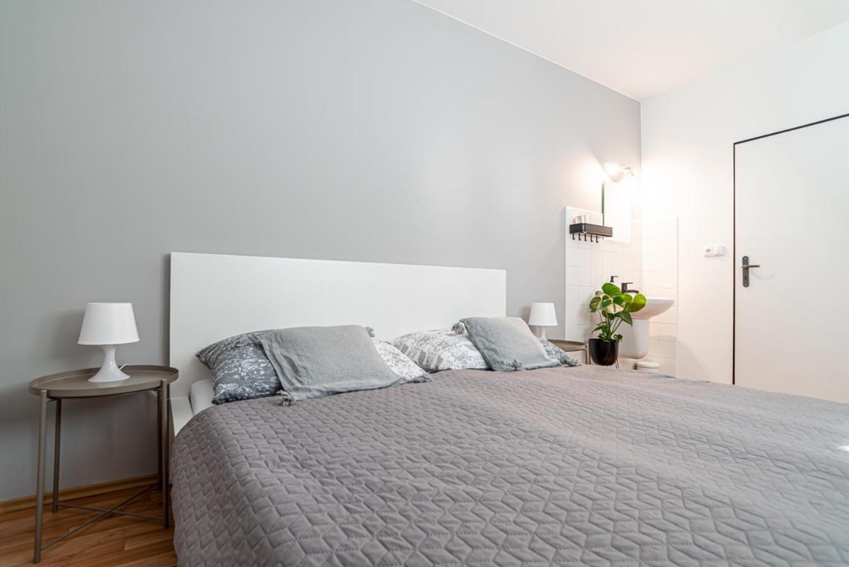 Penzion Vinarstvi W18 Velké Bílovice Buitenkant foto